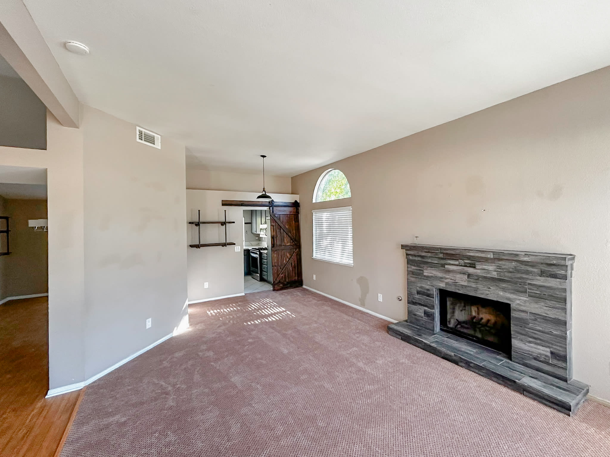 1145 Robinson Court – photo 4