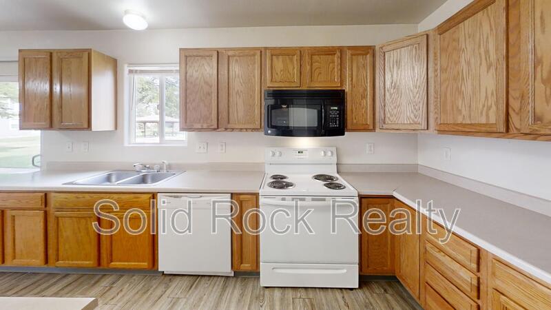 4950 Universal Heights – photo 5