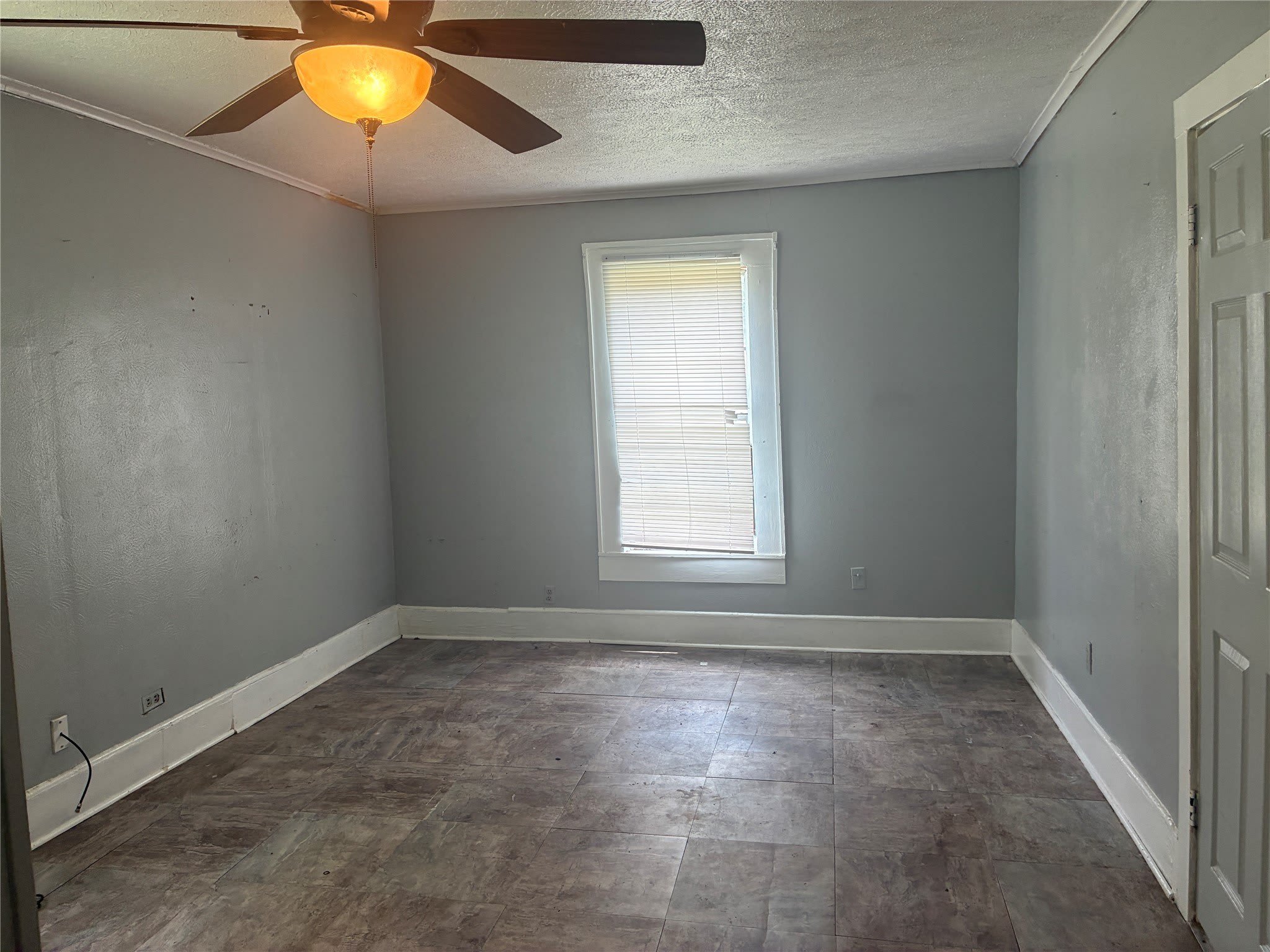 2712 Ashton Street – photo 5