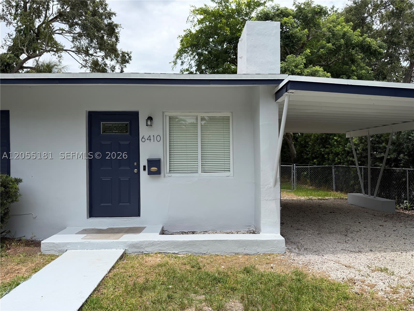 6410 SW 63rd Ct – photo 1