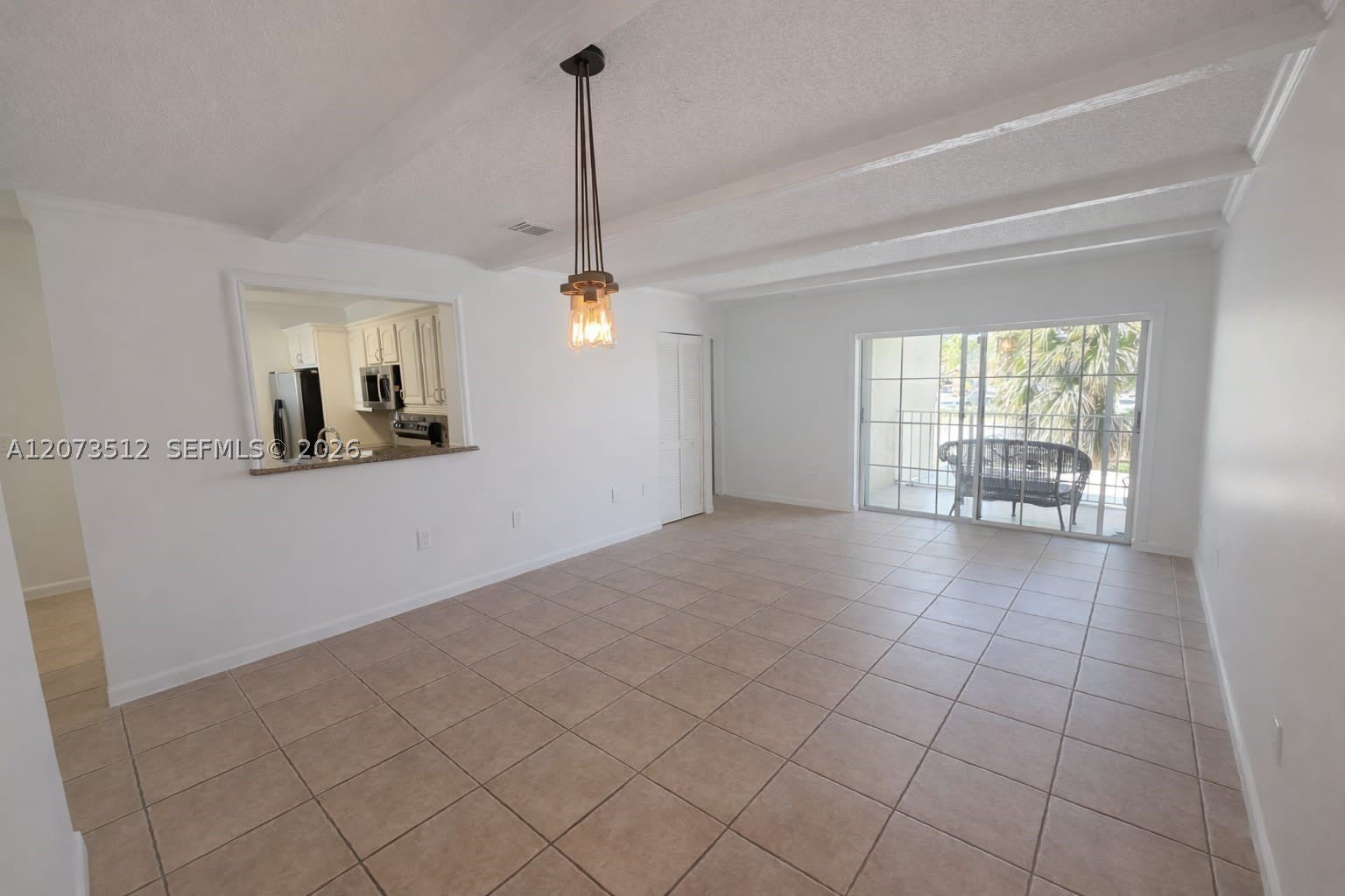 15761 SW 137 ave – photo 5