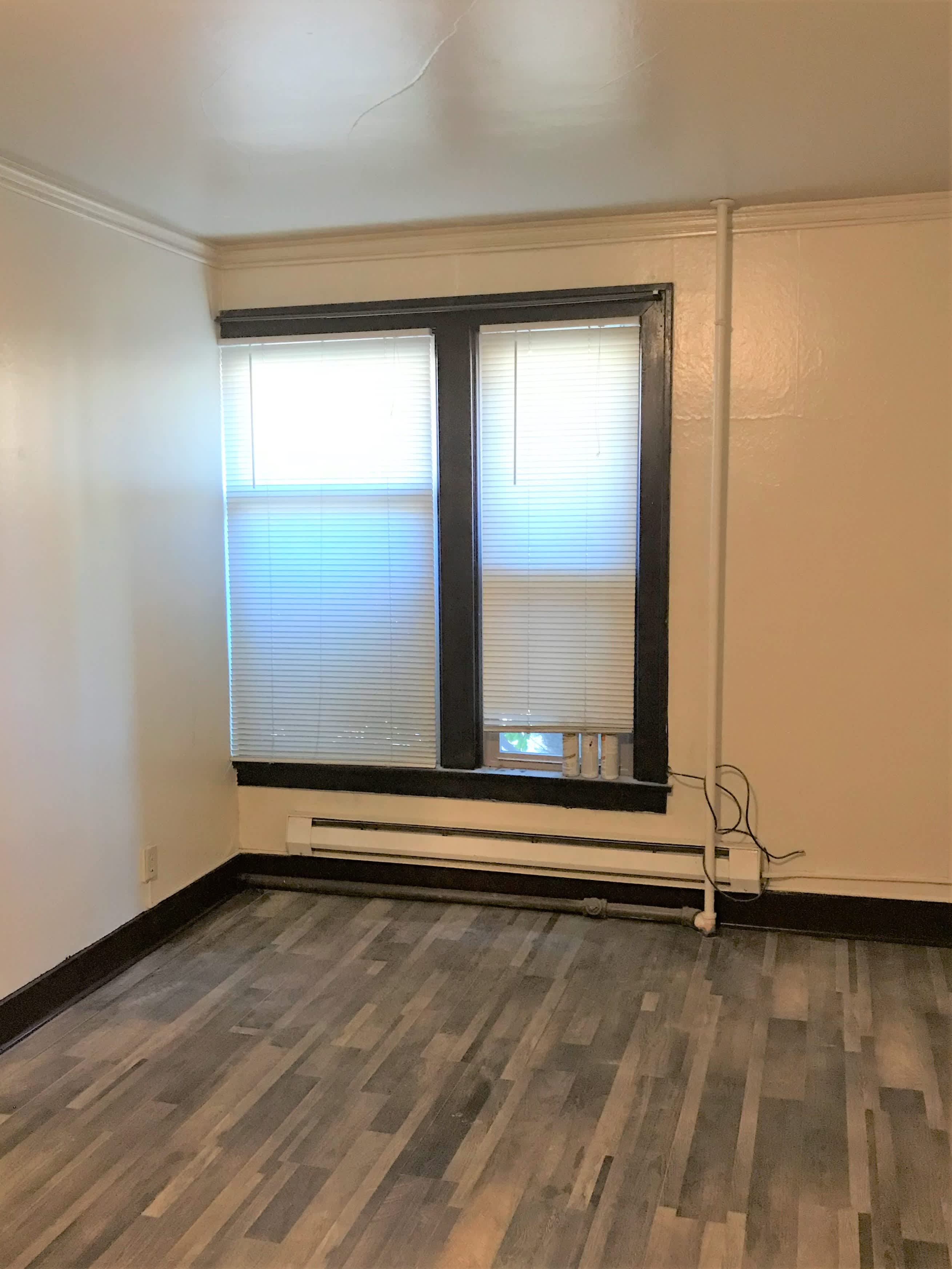 1810 15th Ave – photo 1