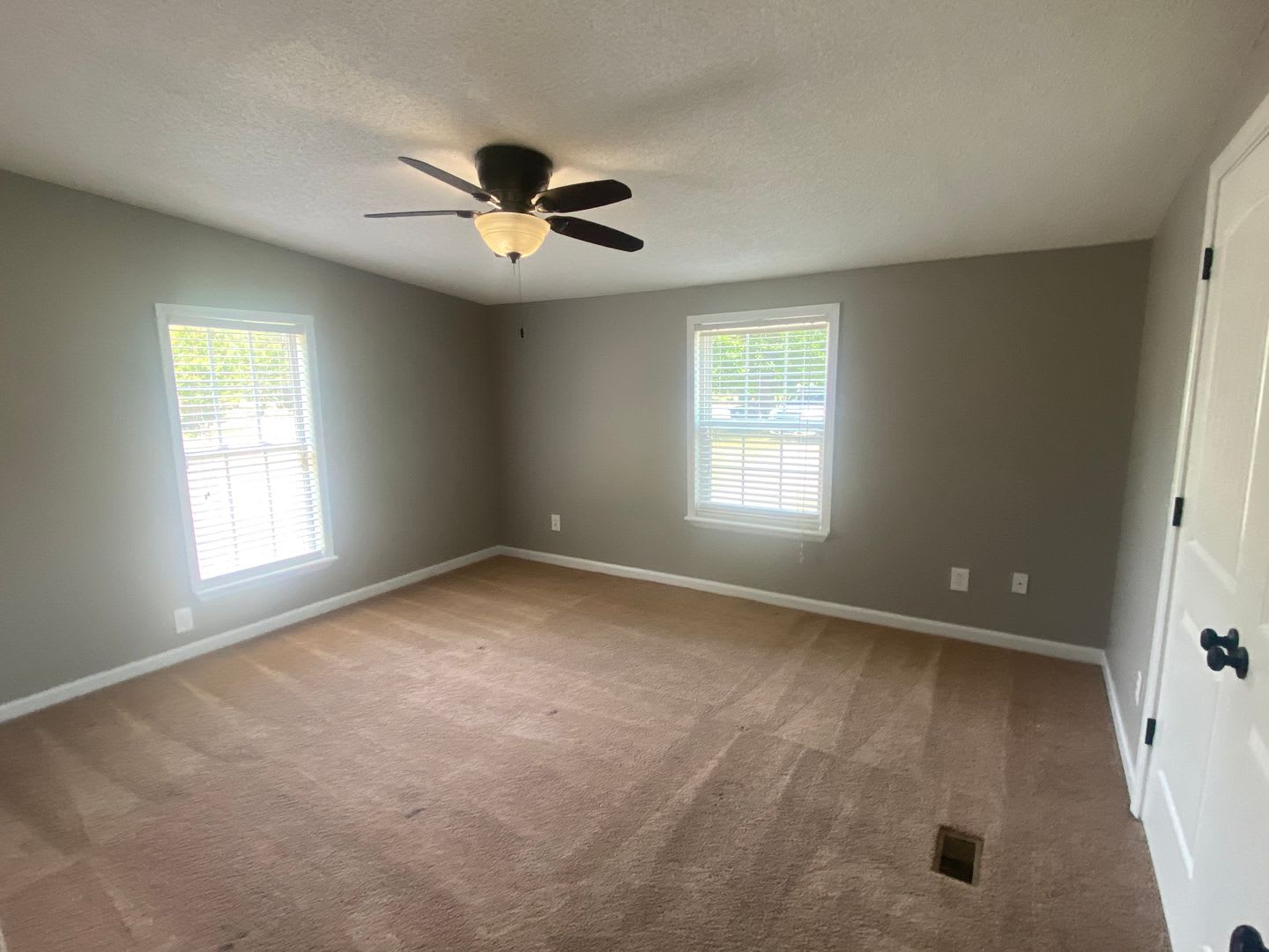 2727 Pinecrest Drive – photo 4