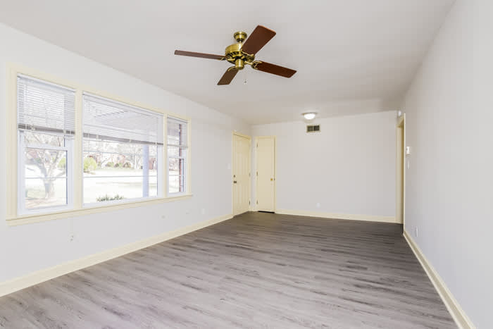 3930 Leinbach Drive – photo 4