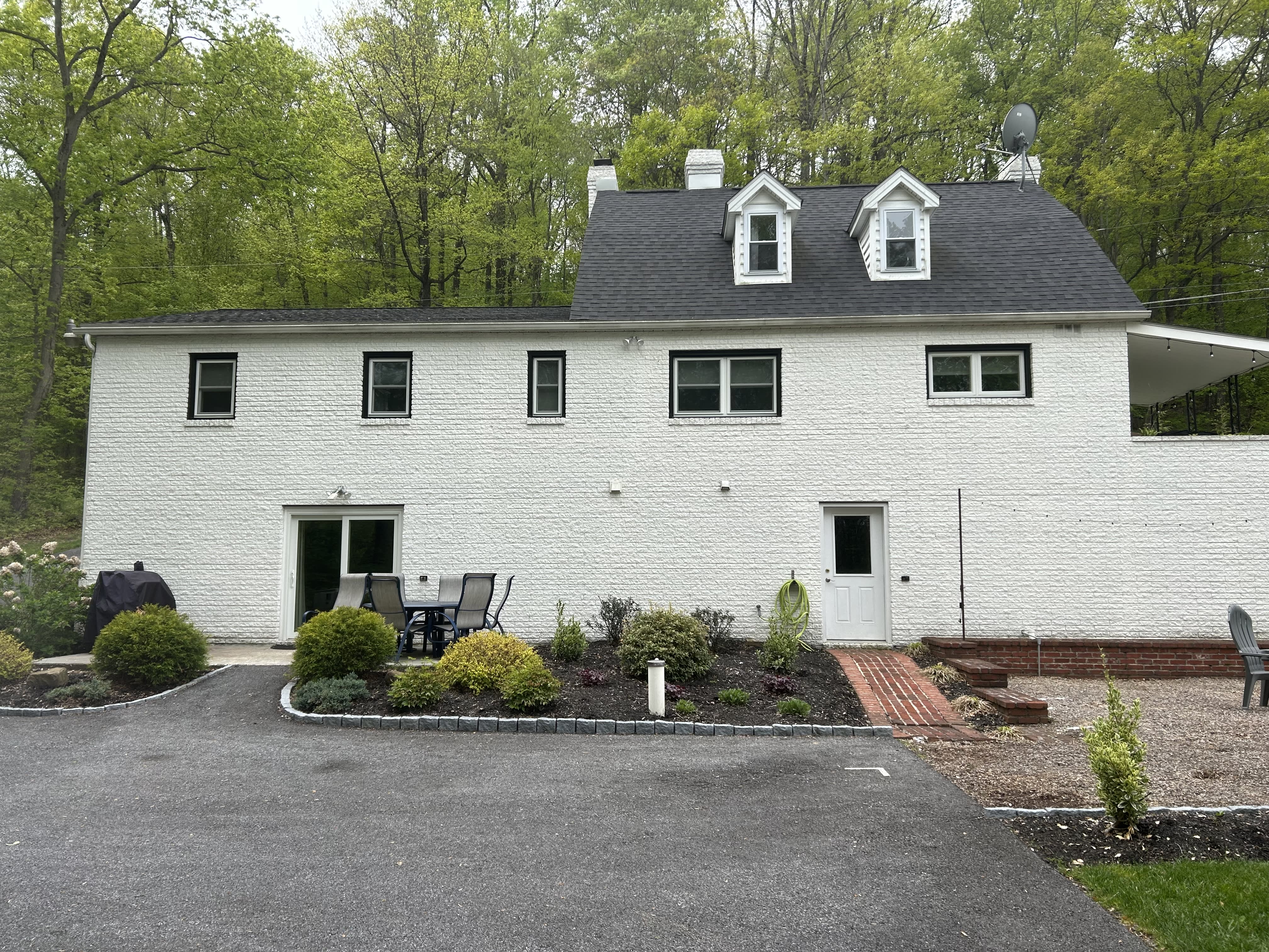 1130 Maple Grove Rd – photo 5