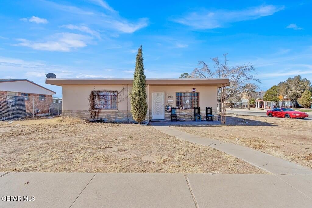 1309 ZUNI Place – photo 1