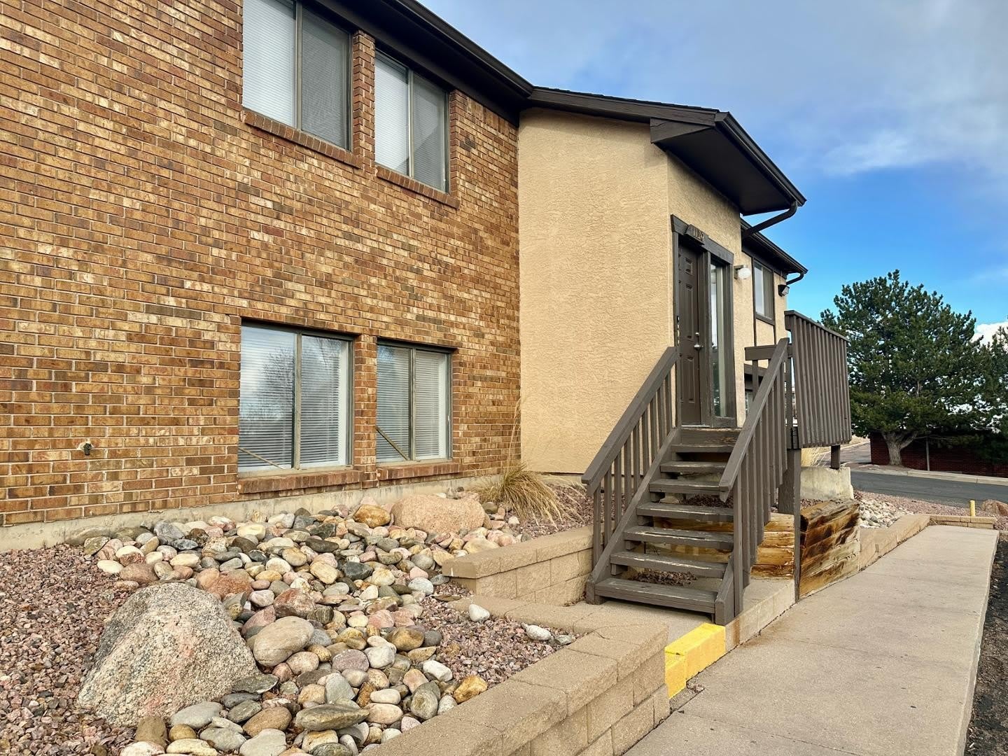 1120 Yuma Street – photo 3