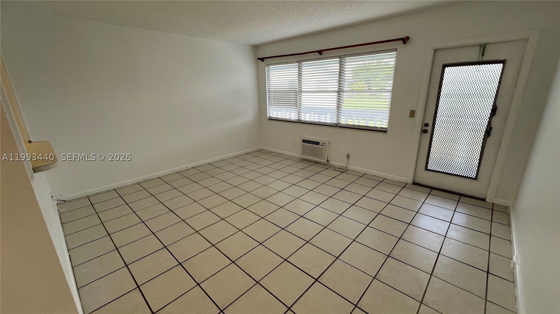 306 Newport T – photo 4