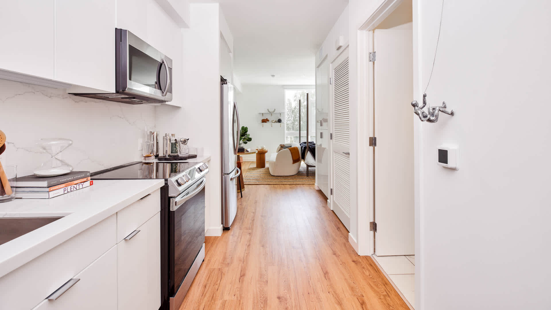 Aero Apartments – photo 2
