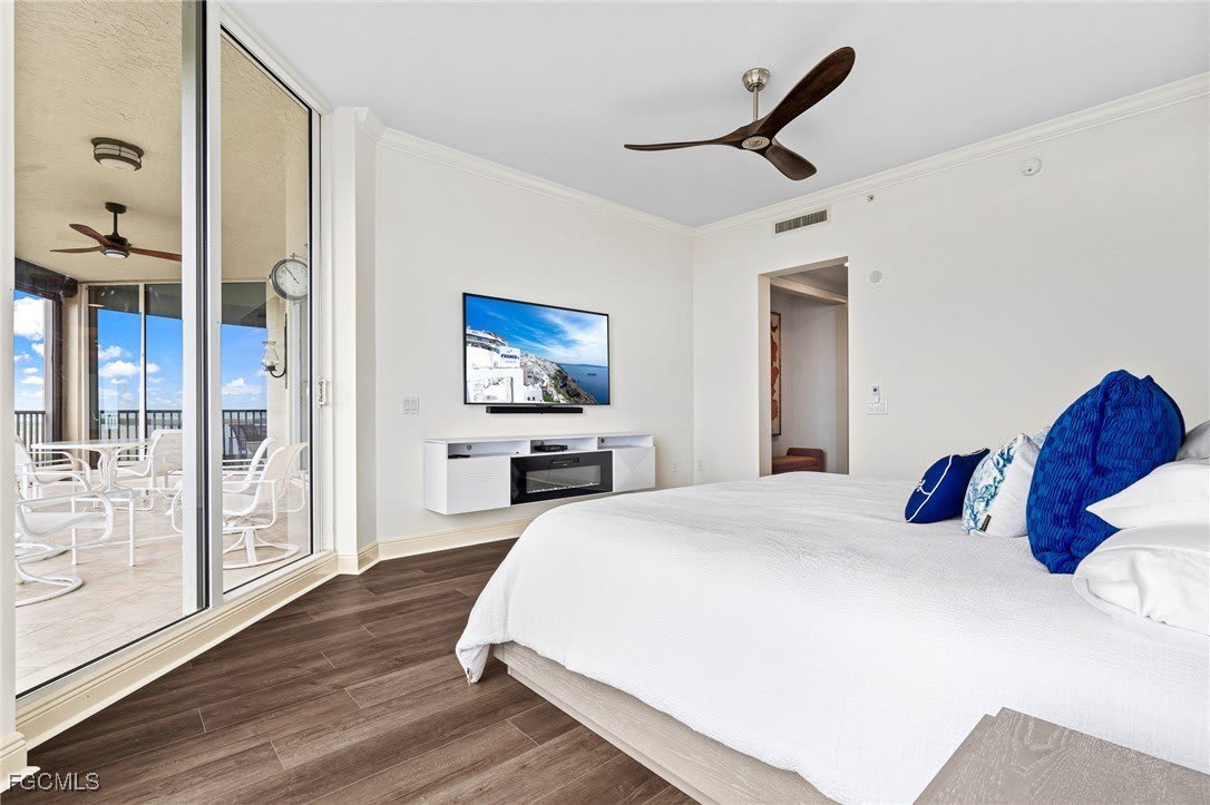 23750 Via Trevi Way – photo 4