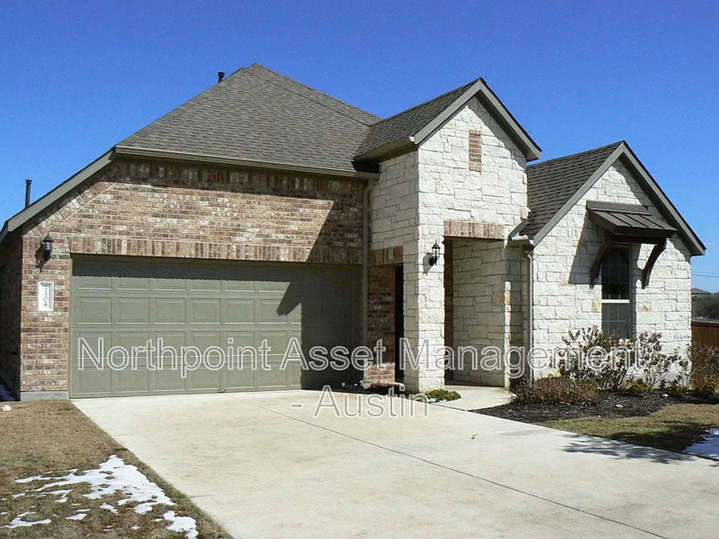 Coming Soon! 3 BR/2BA – photo 1