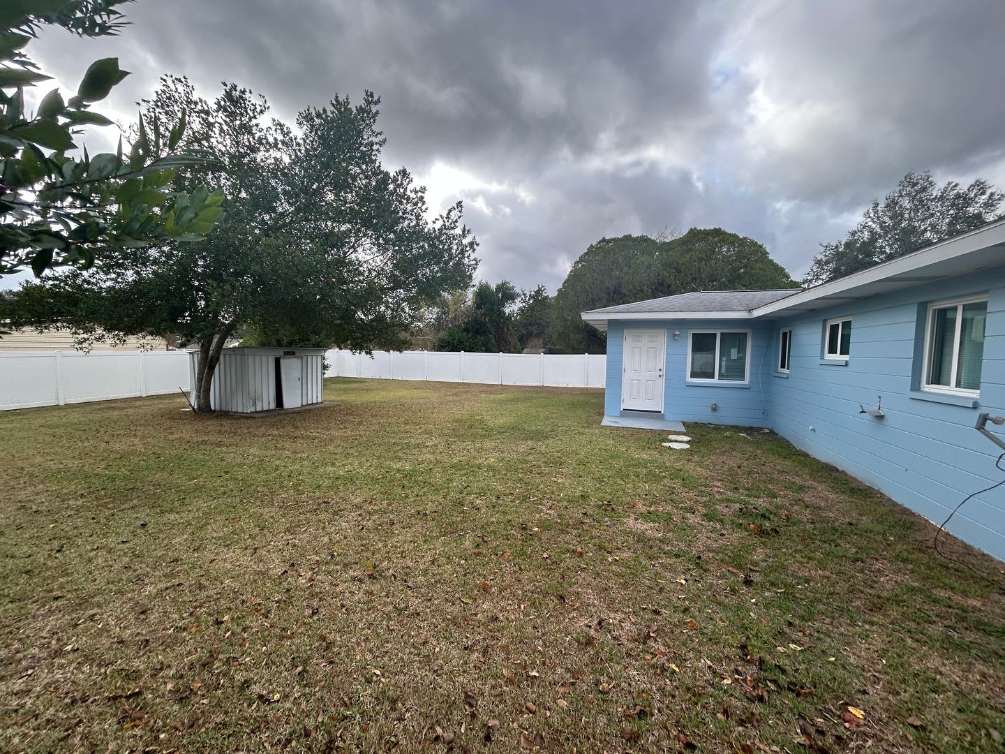 Charming 2-bedroom 1-bath home – photo 2
