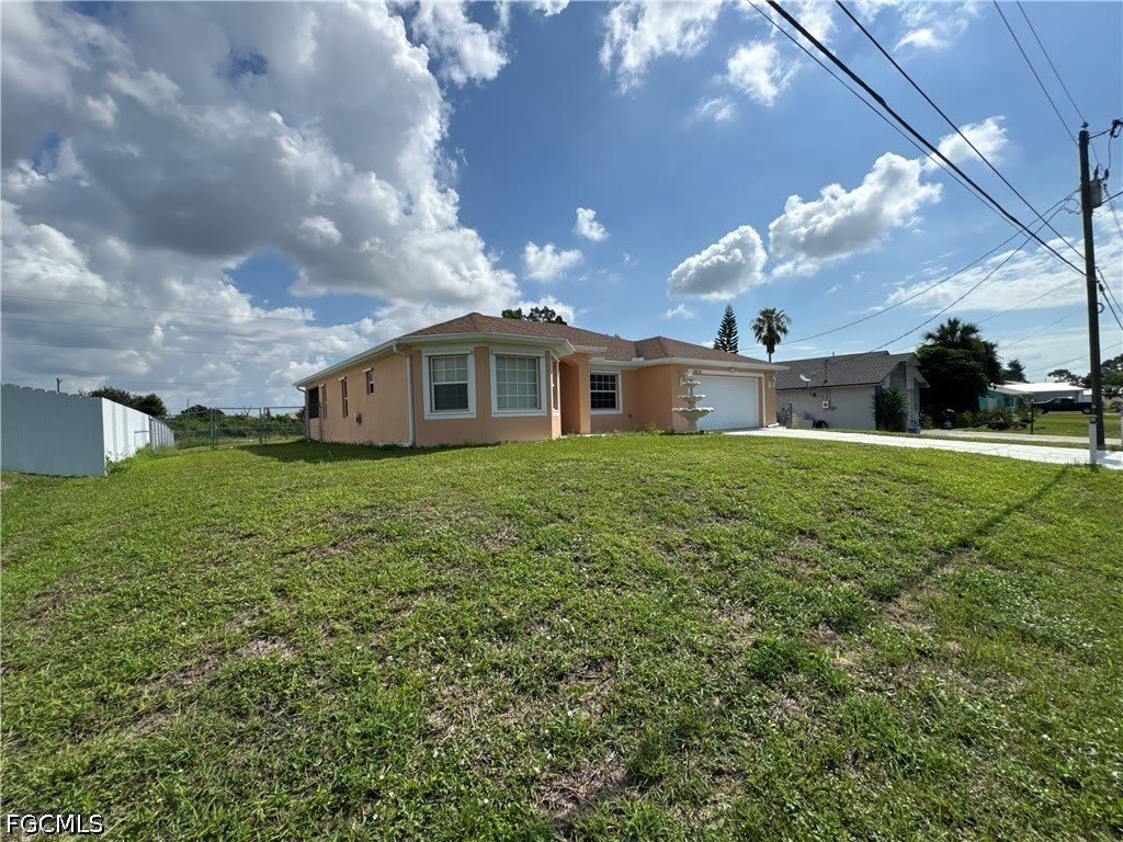 4914 7th Street W – photo 1