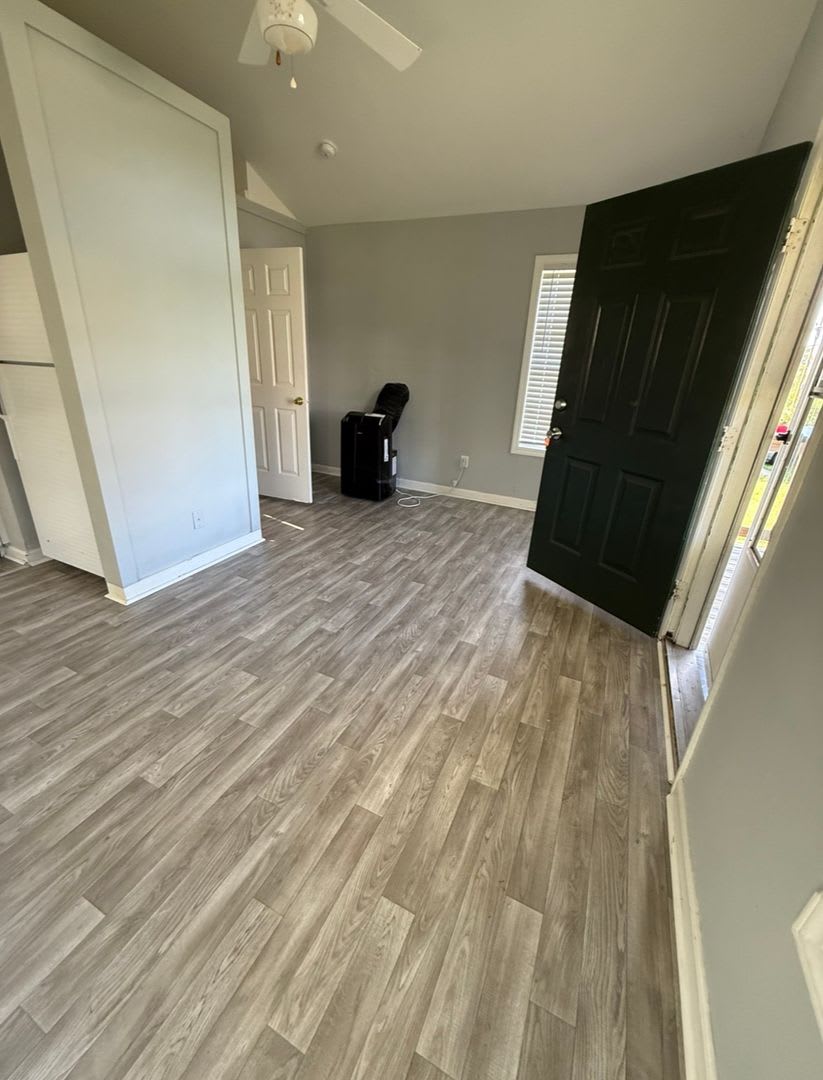 Tiny Home For Rent Near Downtown – photo 5