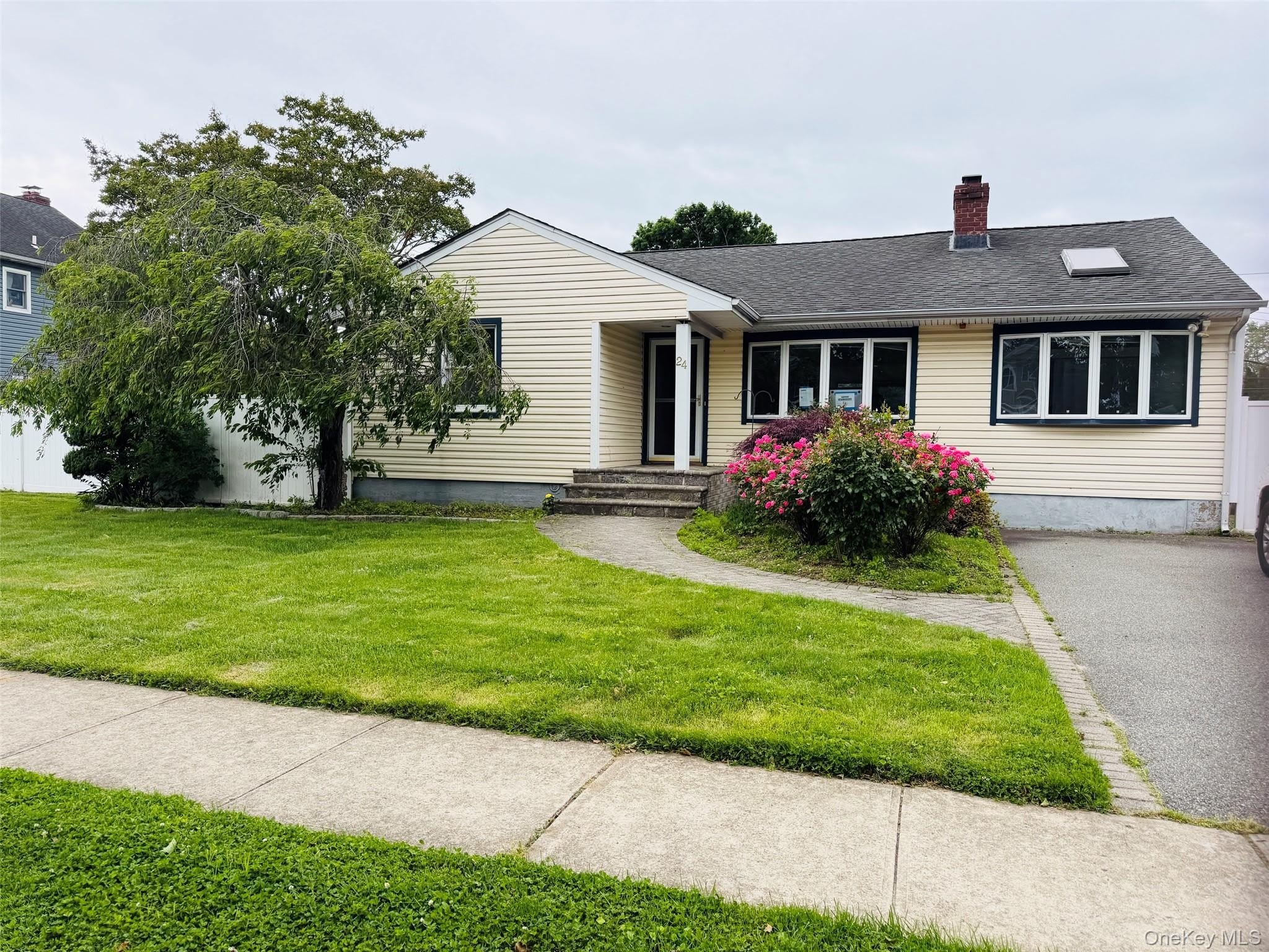 24 Elderberry Road – photo 1