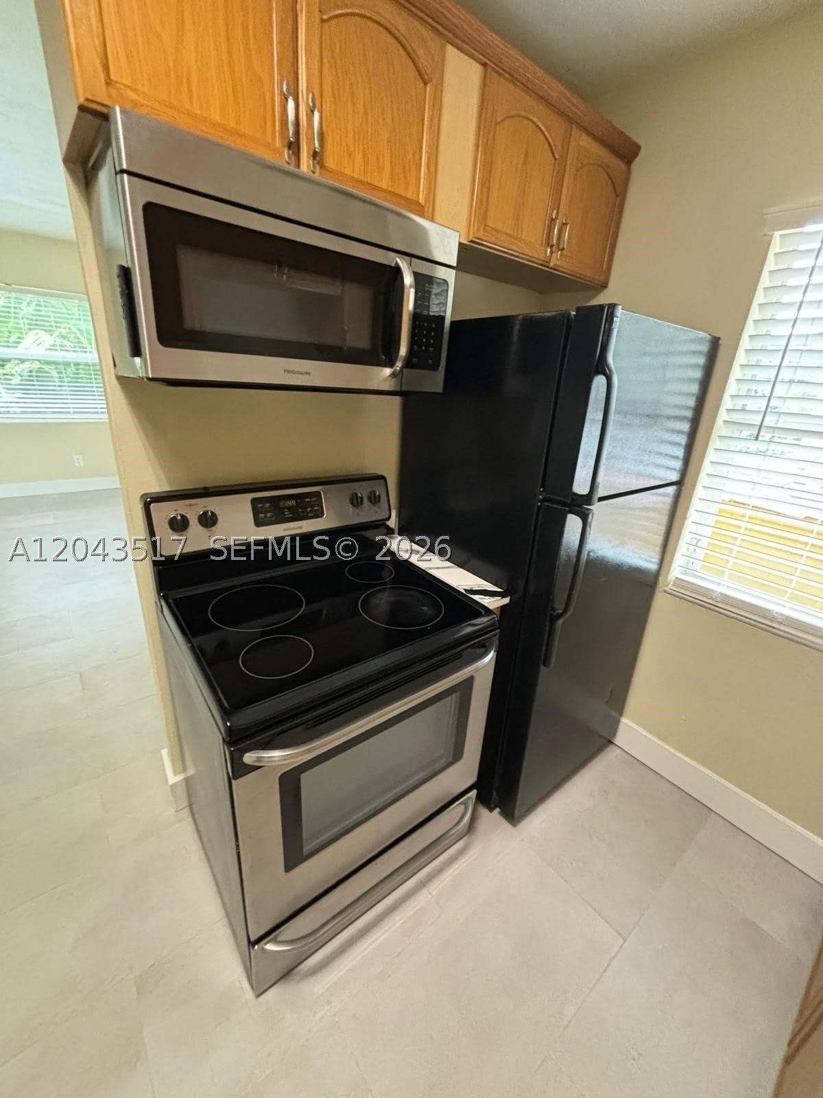 2301 NE 6th Ave – photo 5