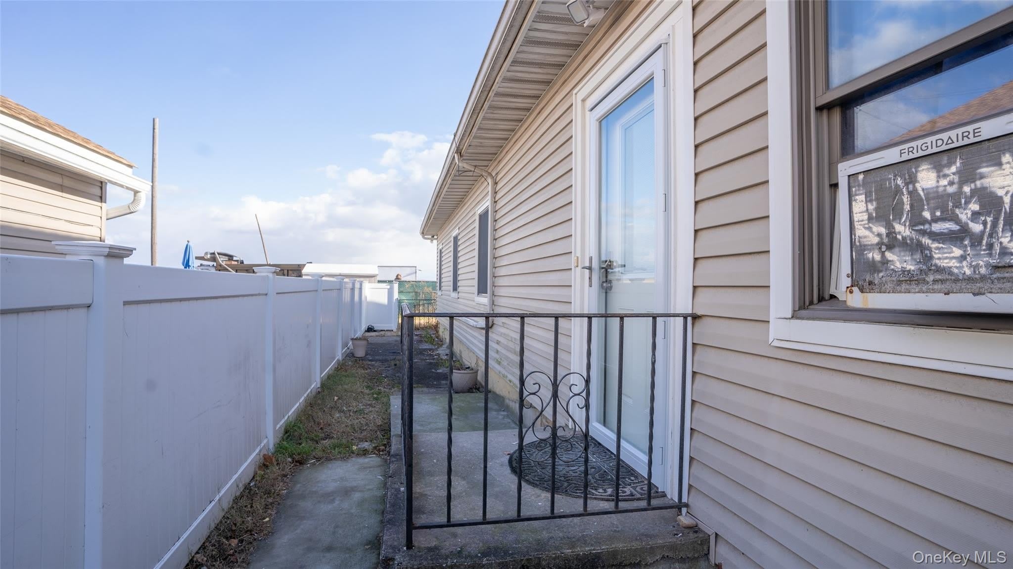 4001 Broadway – photo 3