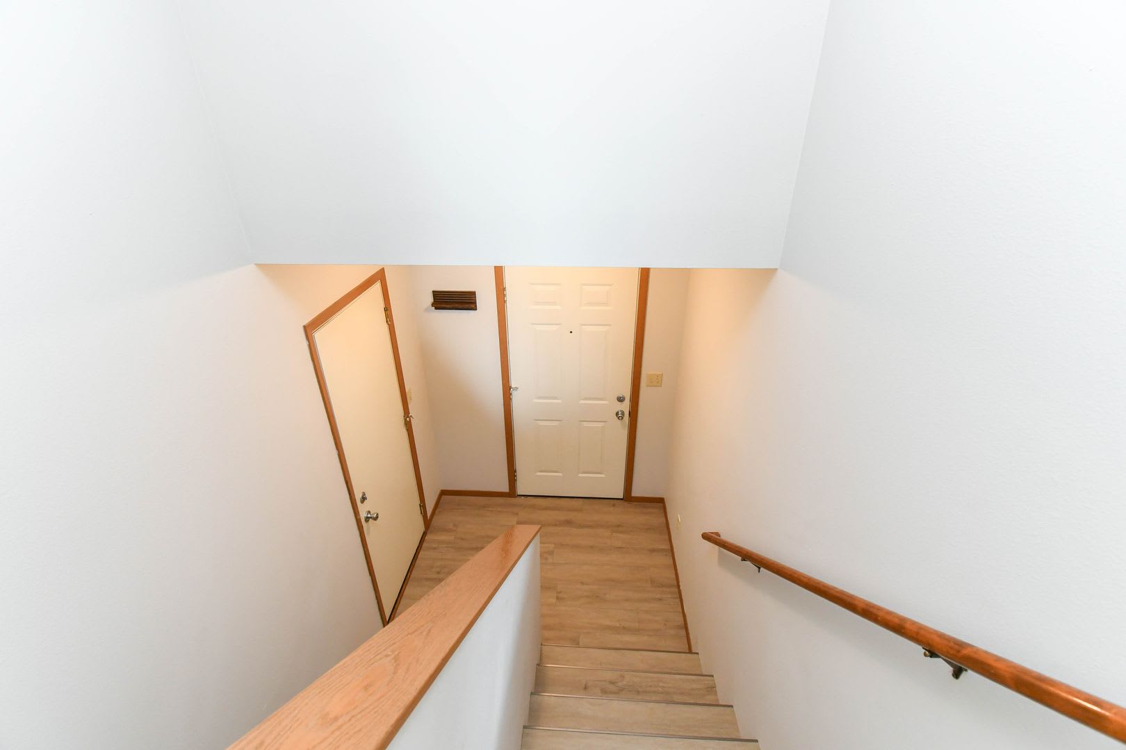 Updated 3BR Split-Level Home with Huge Deck, Fenced Yard & 2-Car Garage Near I-29! – photo 4