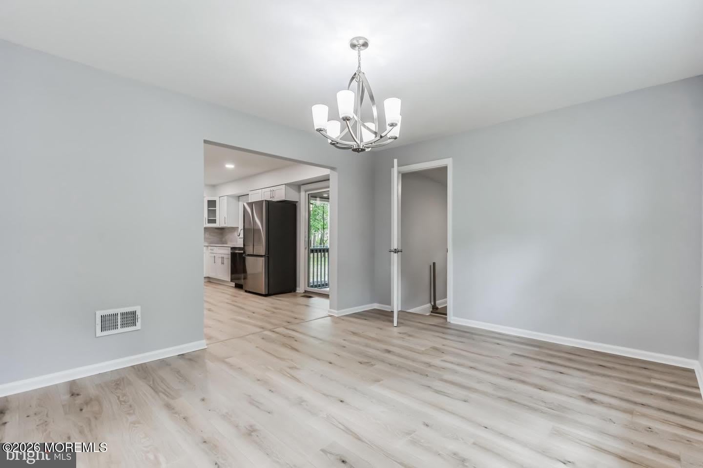 13 Broadway Street – photo 4