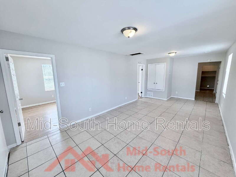 1549 Patton St – photo 4
