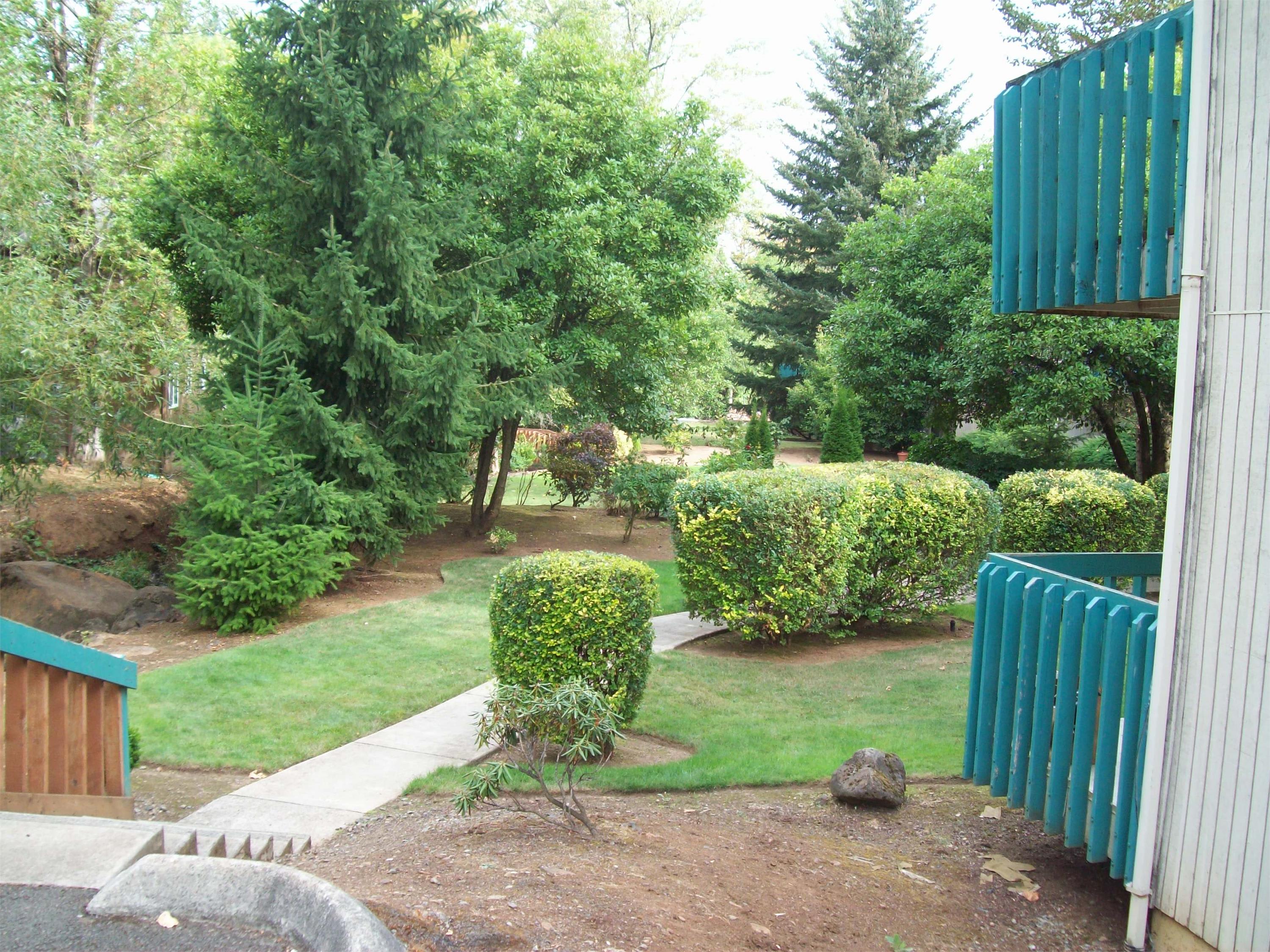 3359 Ratcliff Lane SE – photo 2