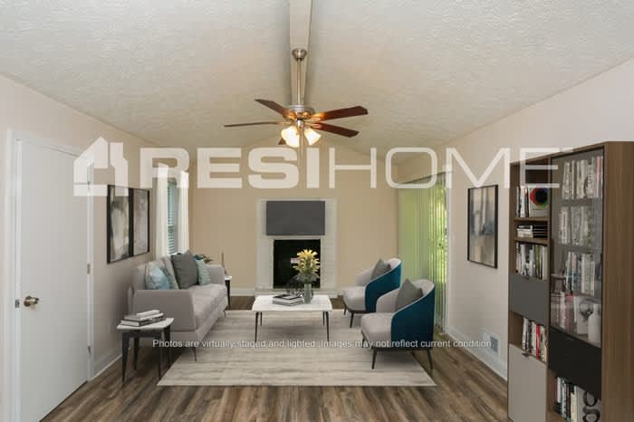 8225 Freestone Drive – photo 5