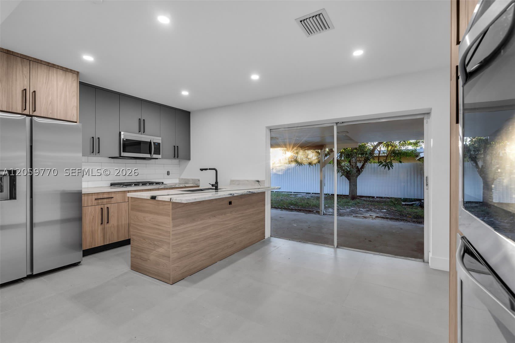 730 NW 77th Way – photo 4