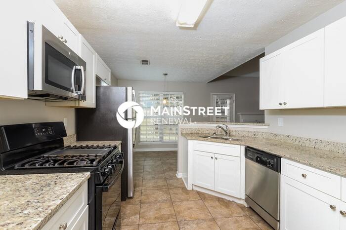 3254 Landgraf Close – photo 4