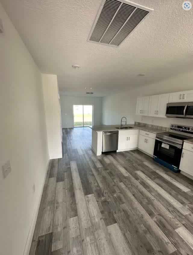 542 KILIMANJARO DR UNIT B – photo 5