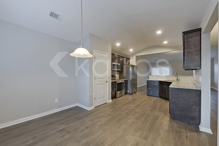 108 Saint Matthew Way – photo 5
