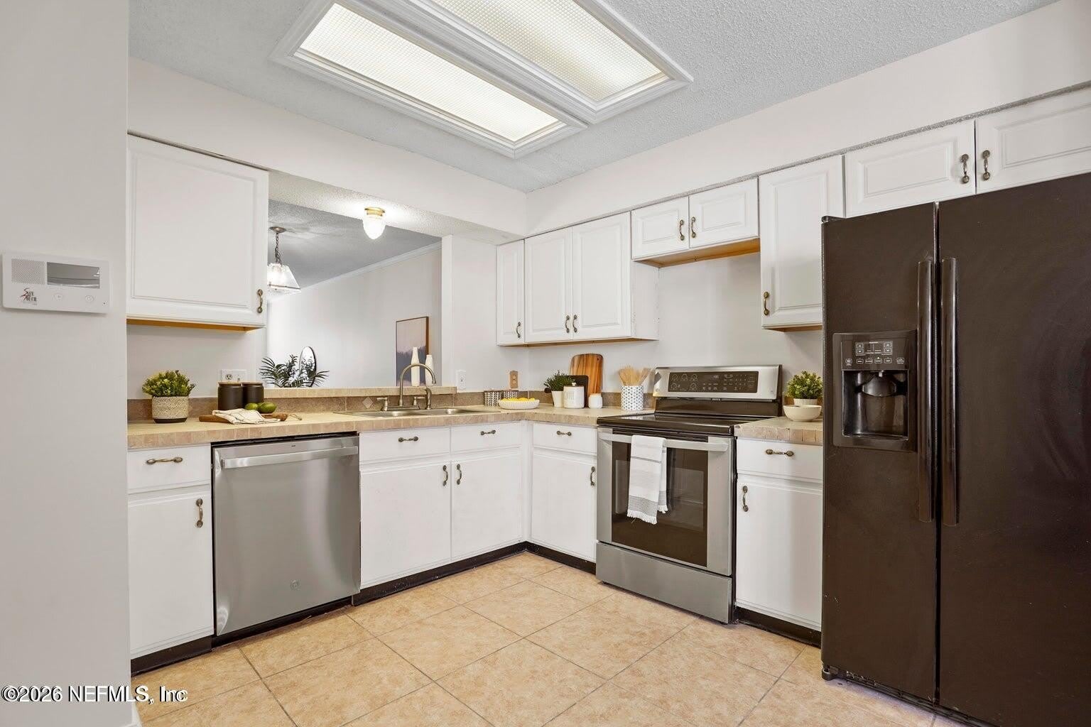 12054 Cobblewood Lane N – photo 3