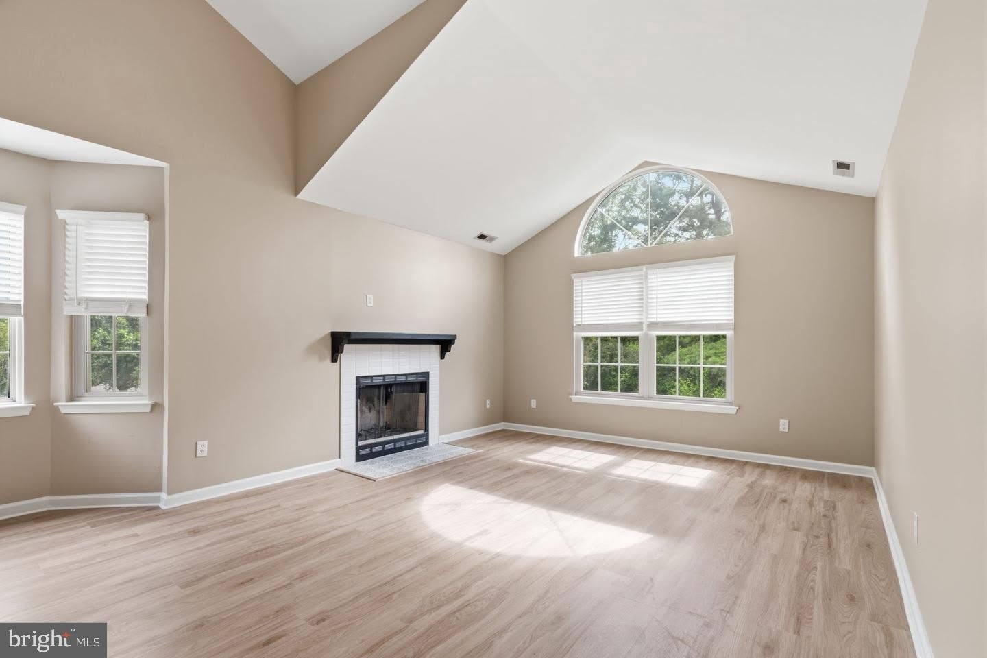2104 BROOKHAVEN Drive – photo 4
