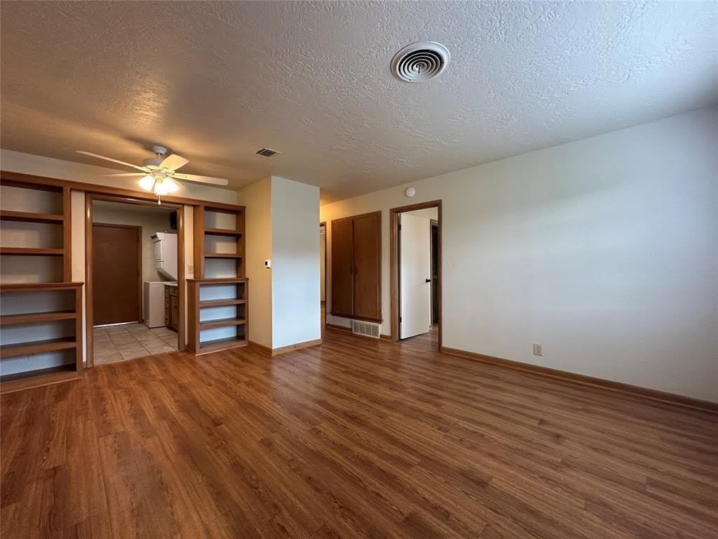 2023 Delaware Lane – photo 3