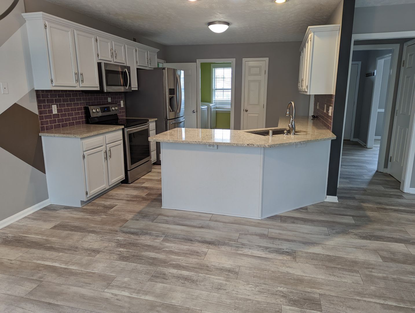 Amazing Home East End Oakhurst Neighborhood – photo 2