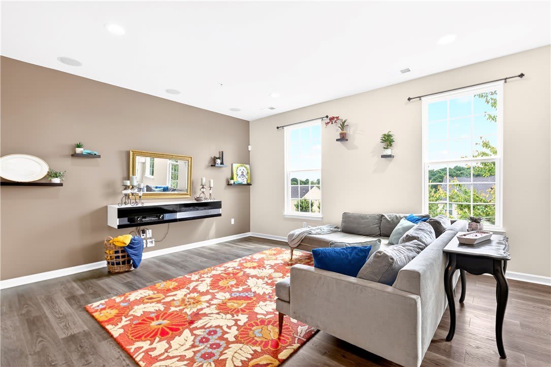 108 Noble Woods Dr – photo 4