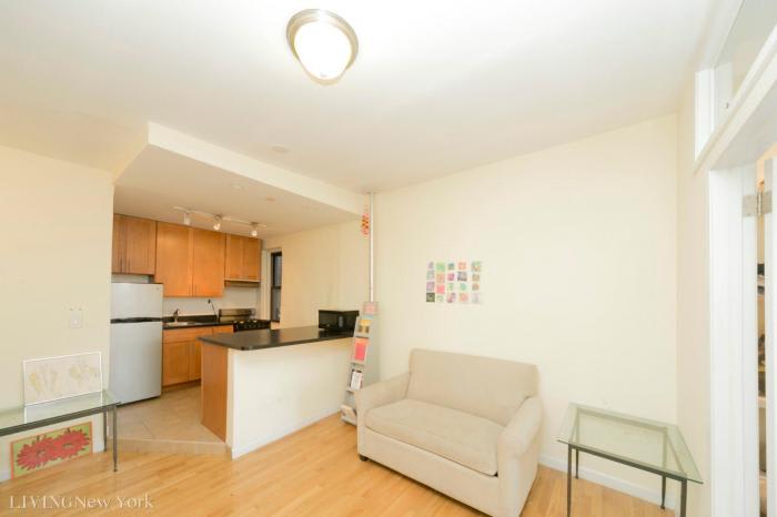 83 East 7th Street – photo 1