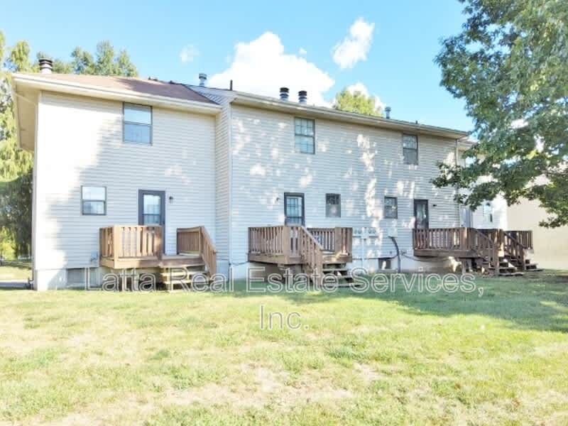 419 Nw 3Rd St – photo 2