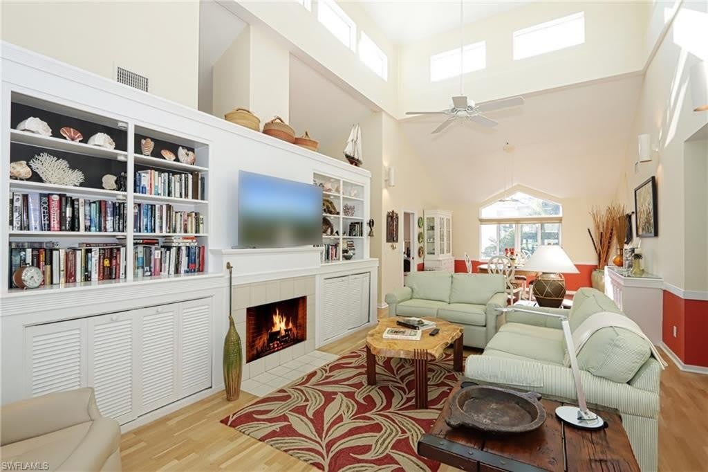 640 2nd St S – photo 2