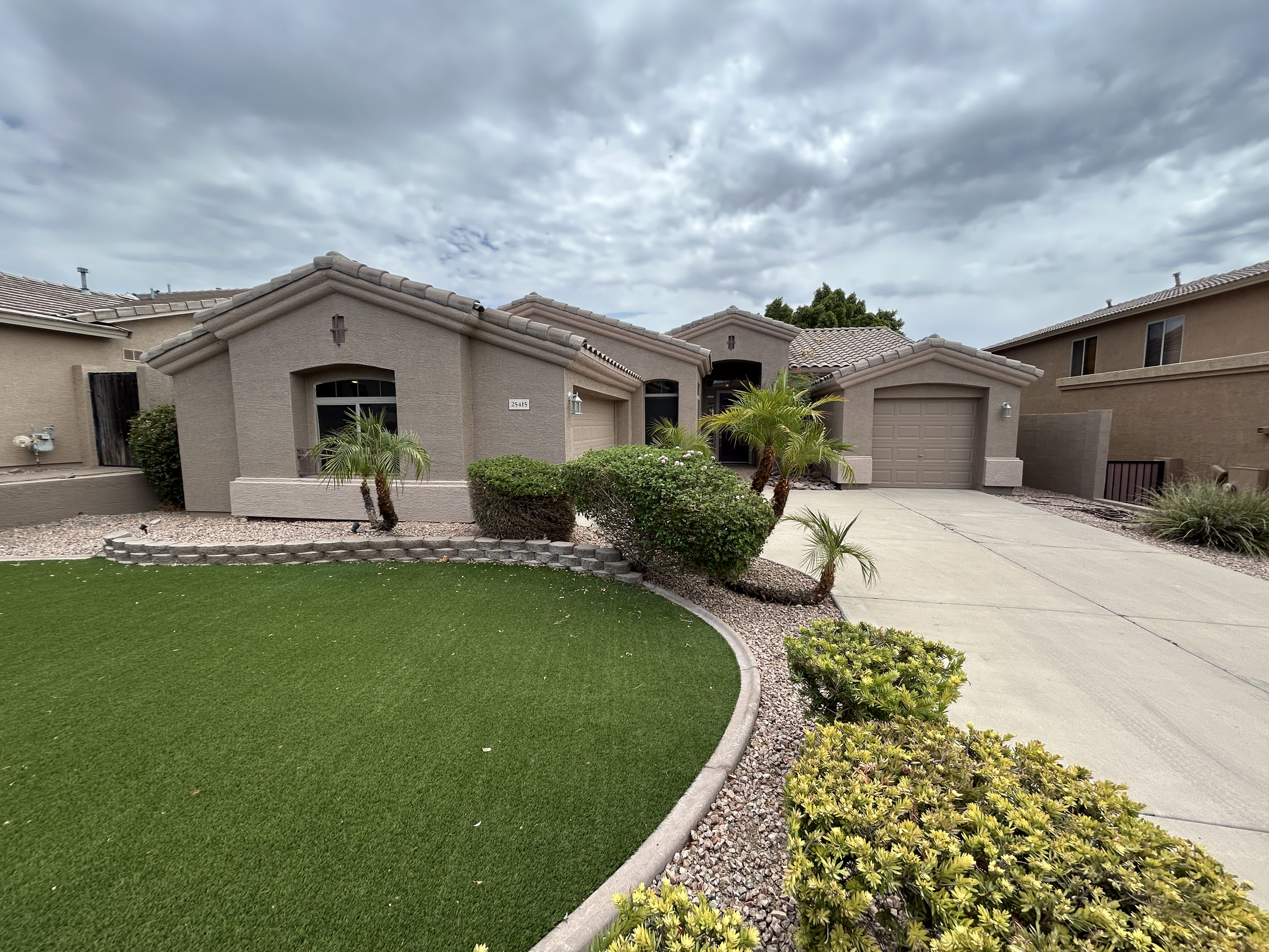 25415 N 39th Ave – photo 3