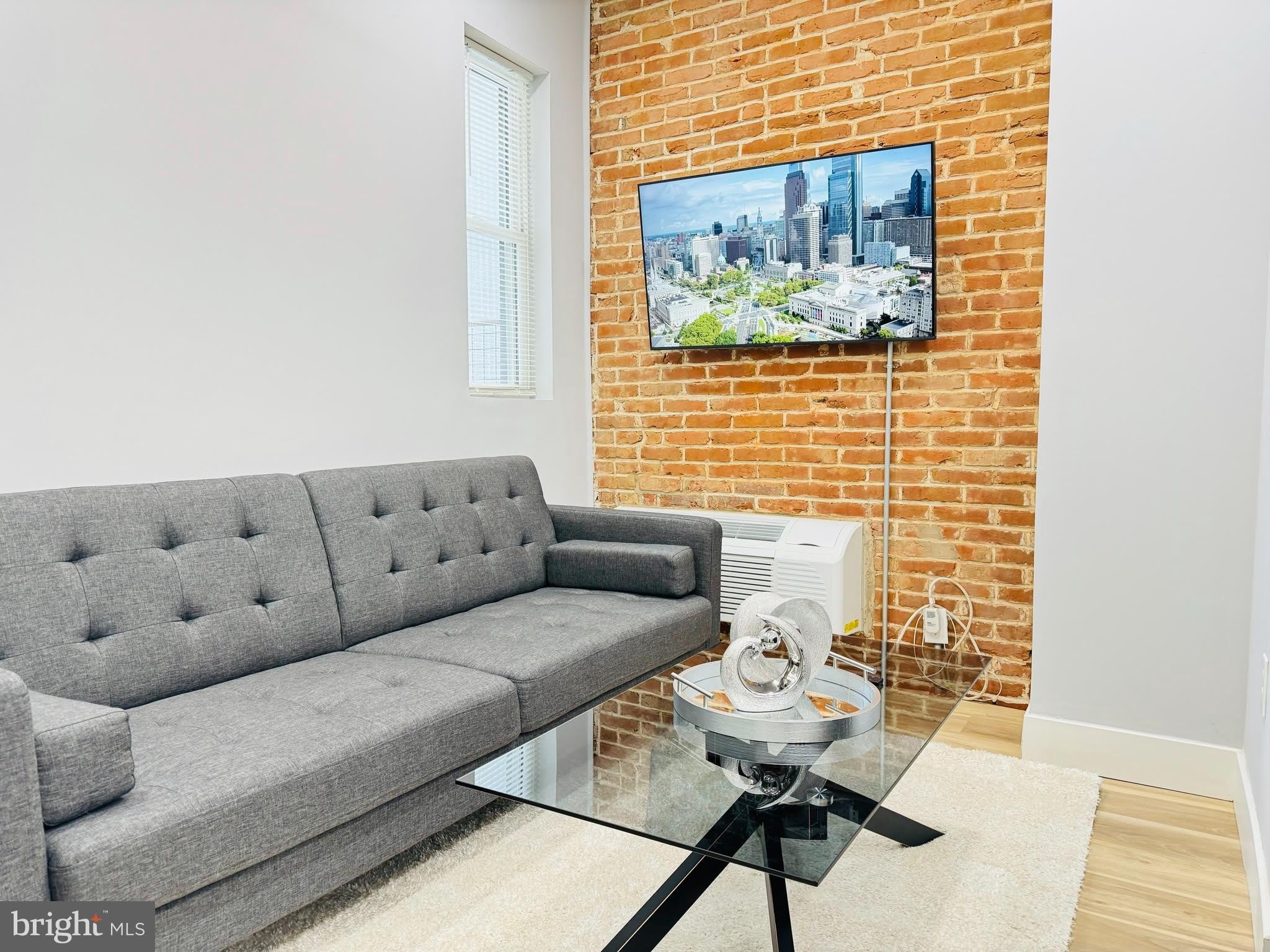 1324 N 5TH Street – photo 2