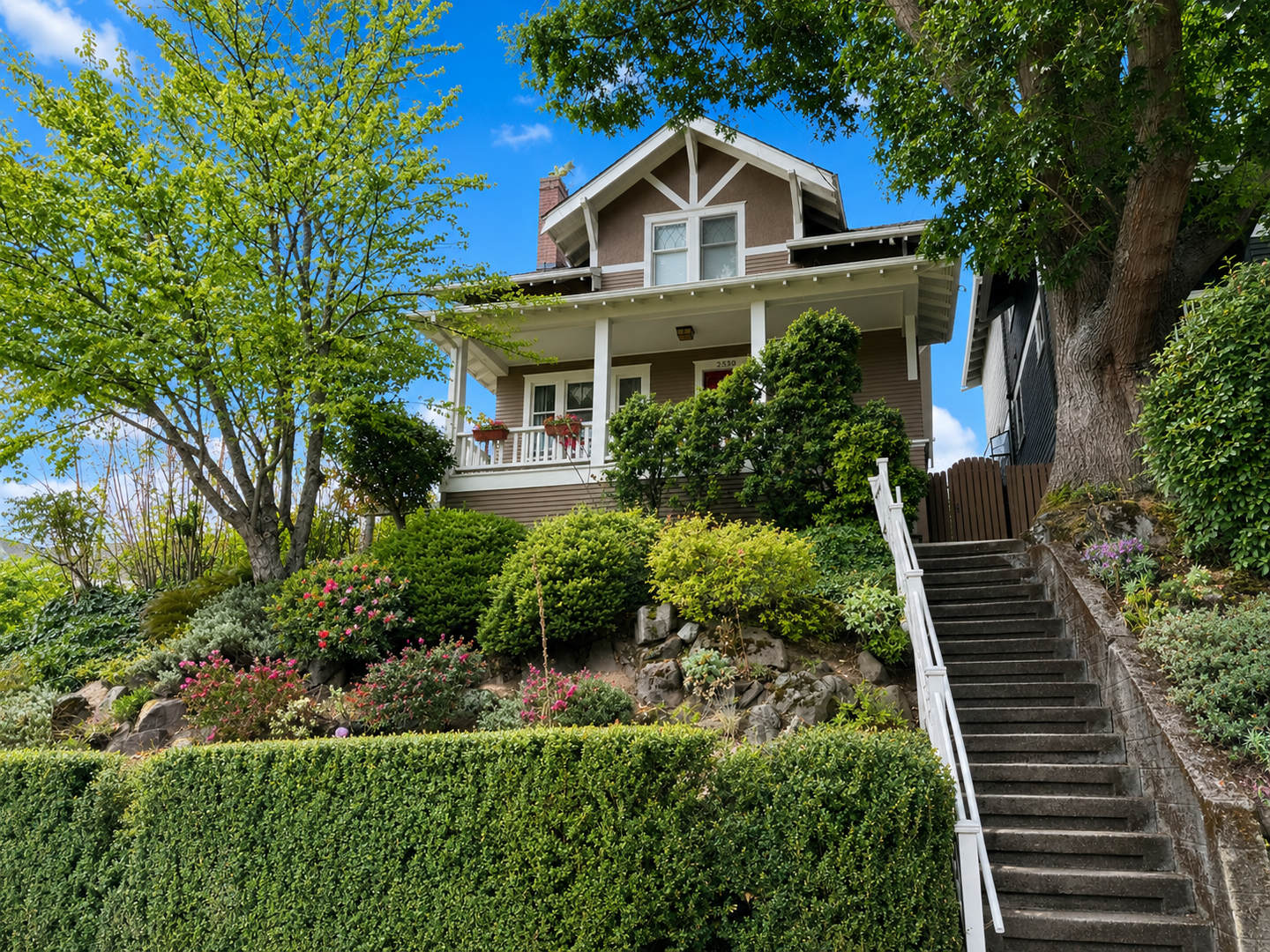 Queen Anne Home – photo 1