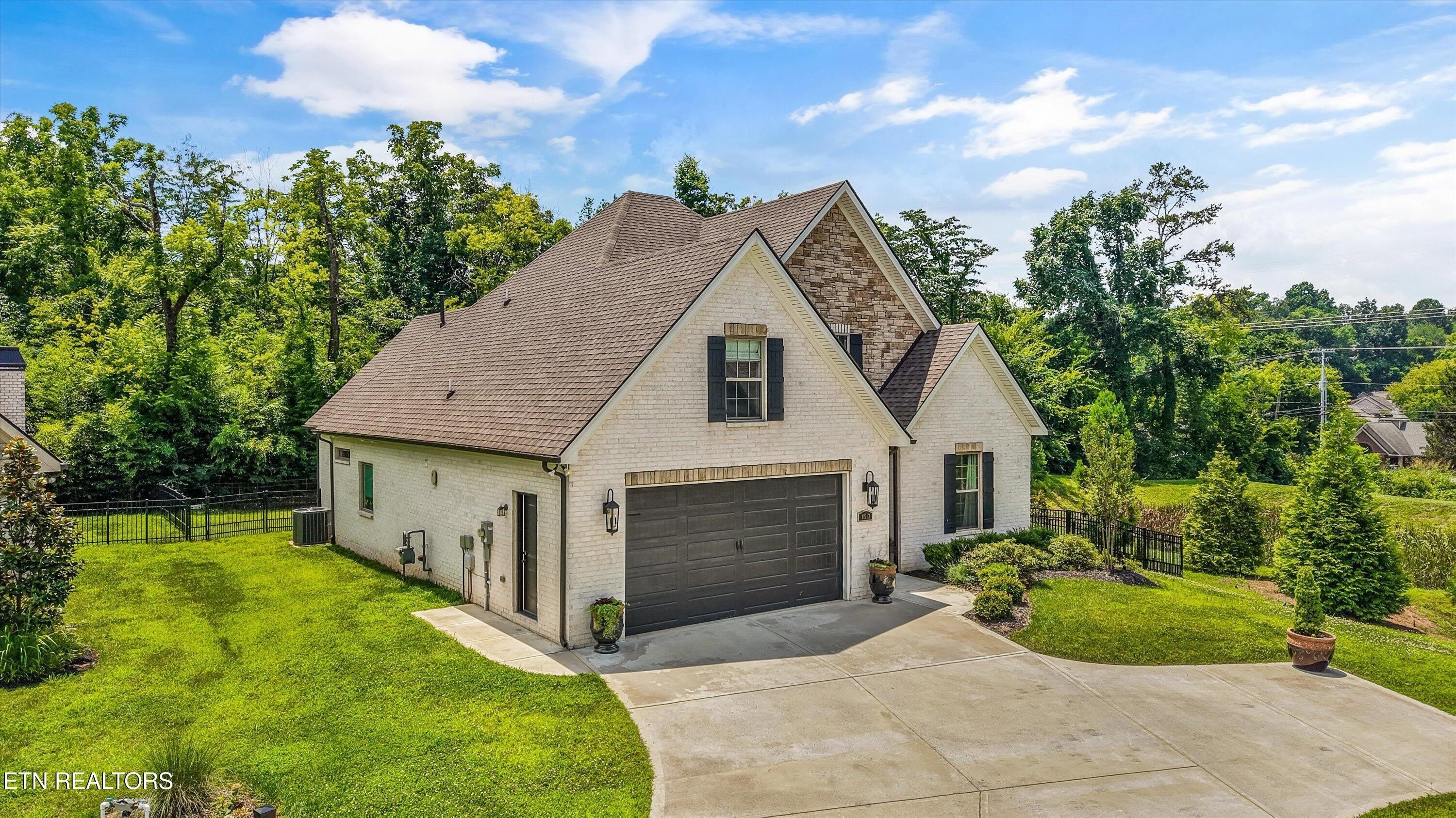 8513 Sunscape Lane – photo 4