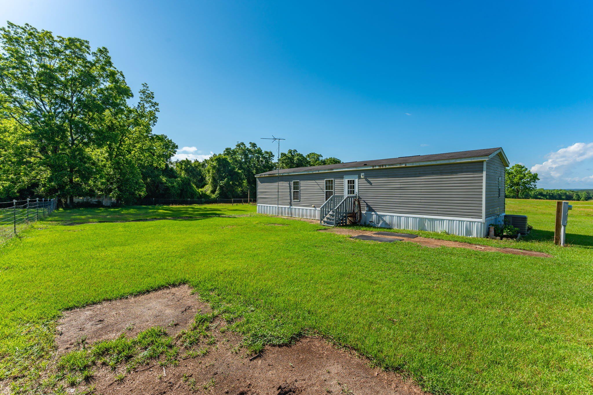 2295 BERMUDA Lane – photo 5