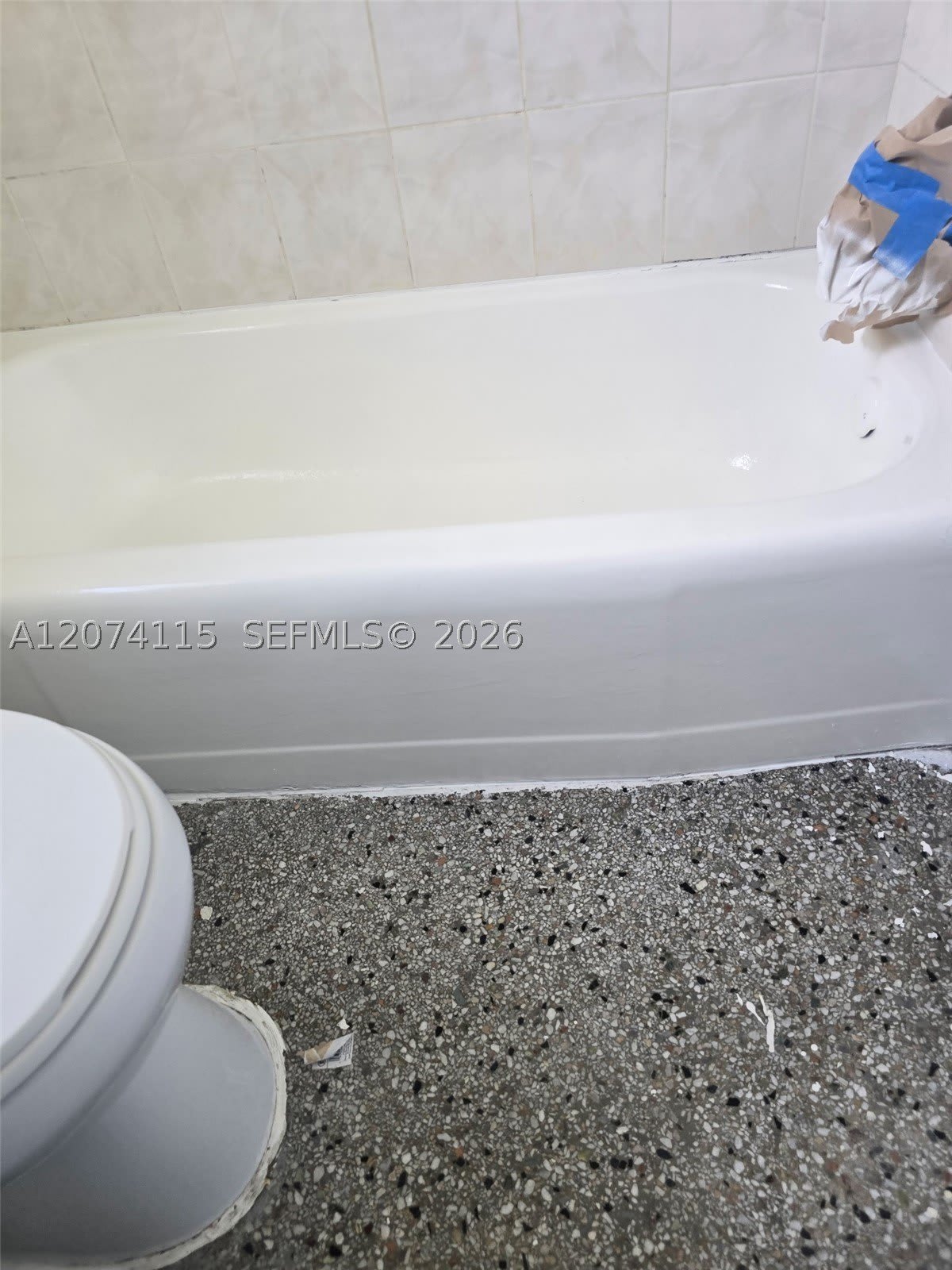 250 SW 11th Ave – photo 5