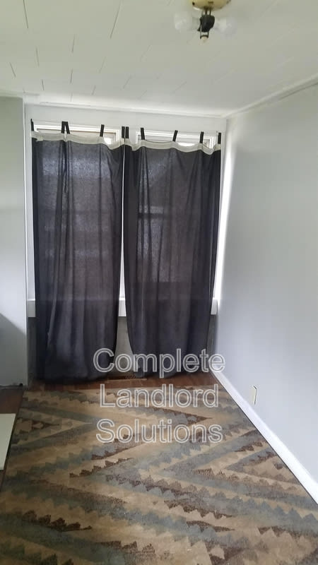 2103 North 28th Street – photo 2