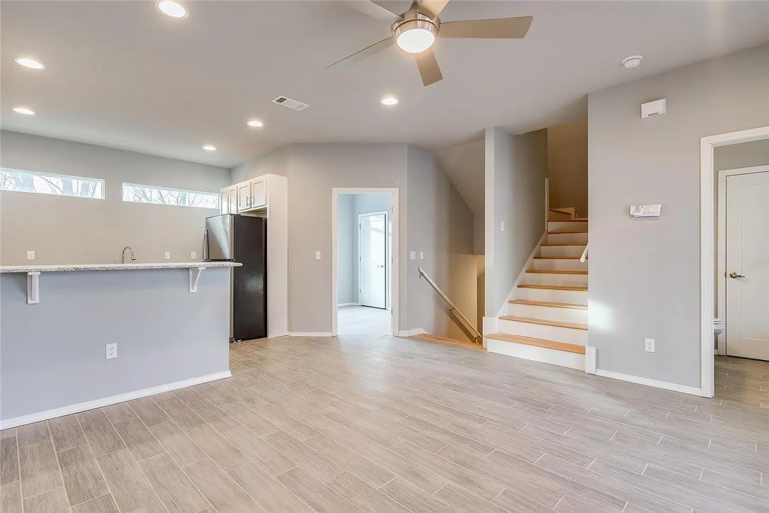 1373 N Hog Trough Drive – photo 3