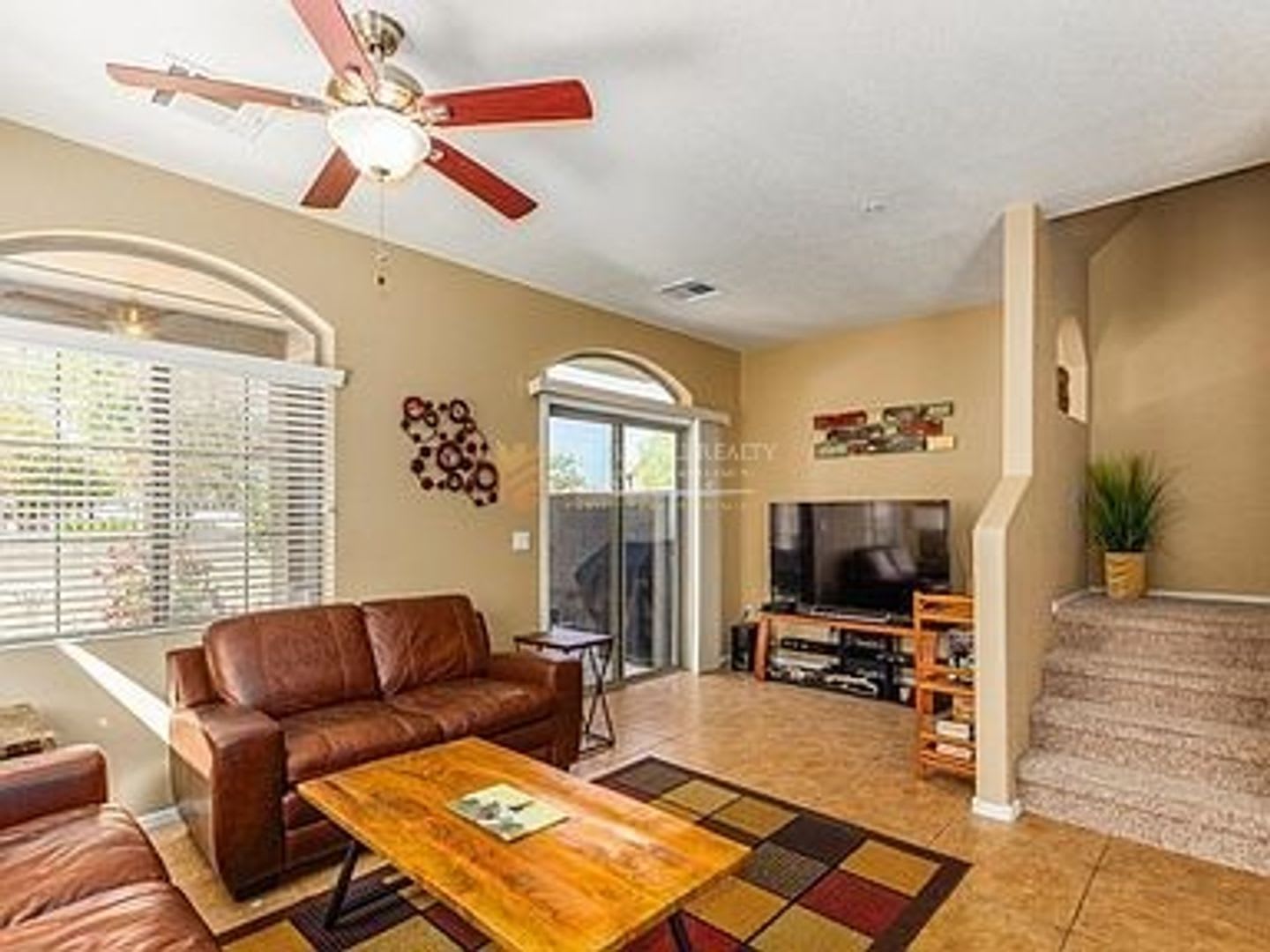 2 Bedroom, 2.5 Bath Townhome Available NOW! SECTION 8 ACCEPTED! 1 Month Free with 24-Month Lease!! – photo 2