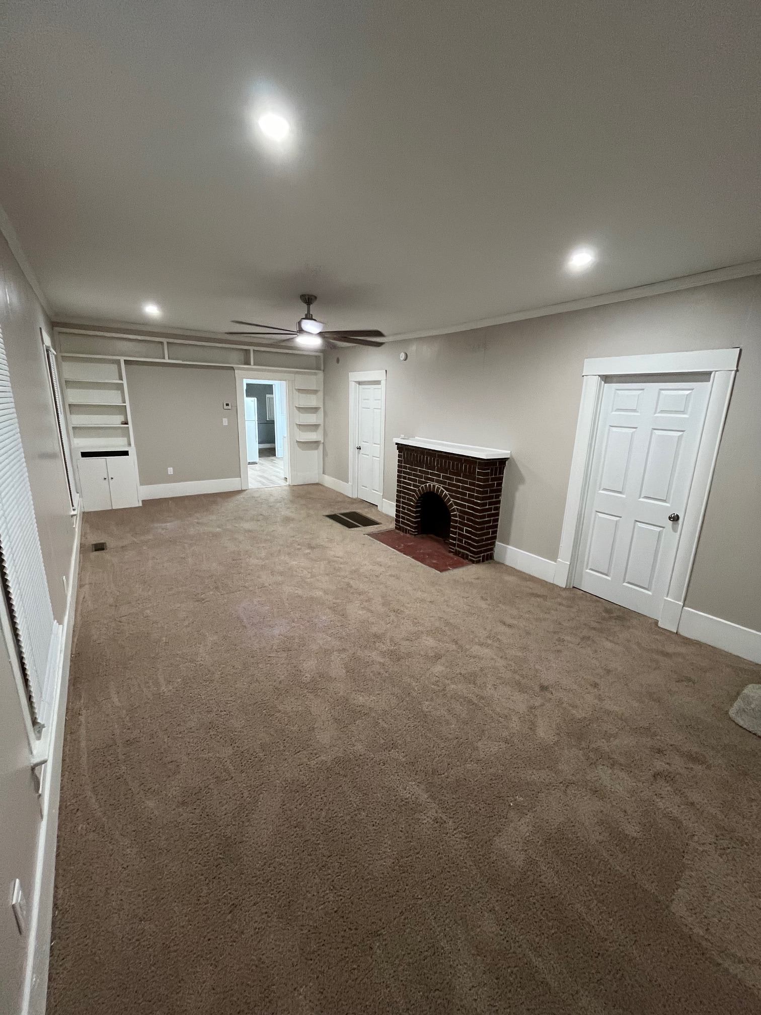 1221 S St Francis Ave – photo 2