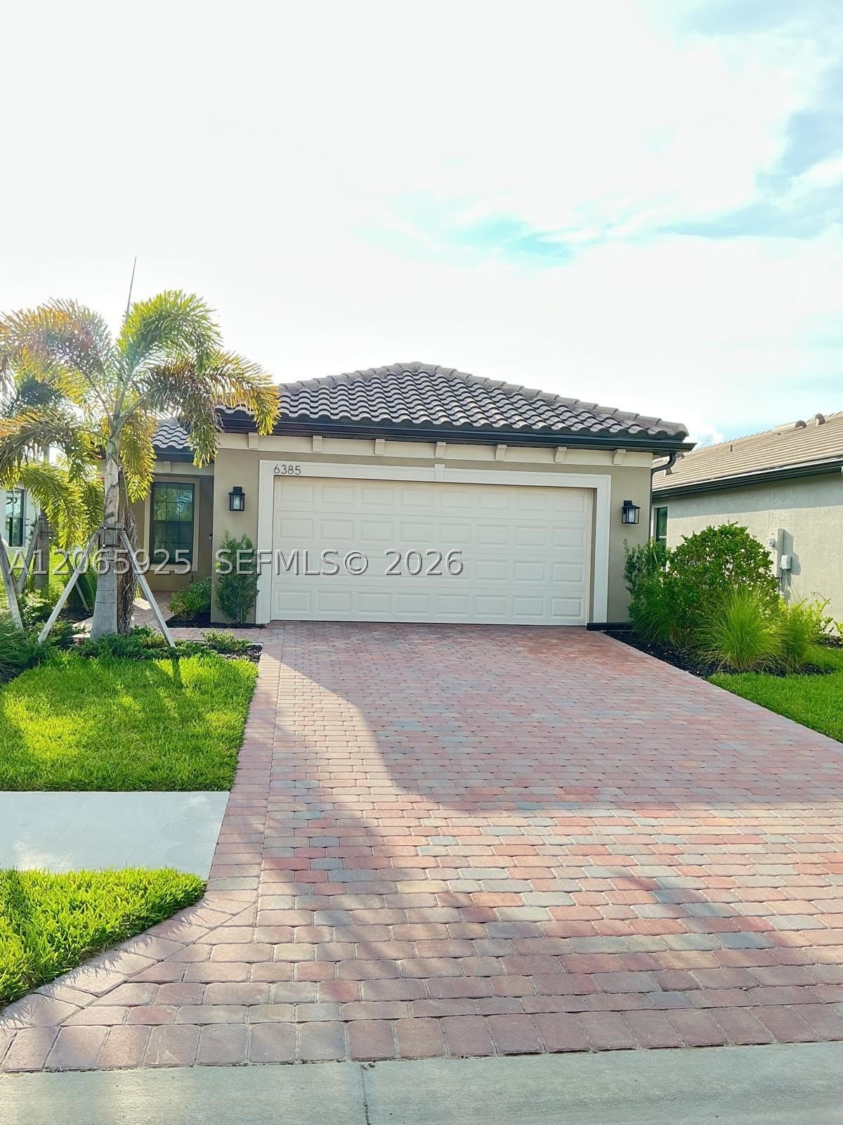 6385 Honor Way – photo 1