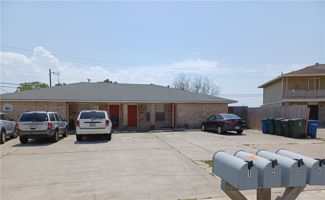 945 Quetzal Street – photo 1